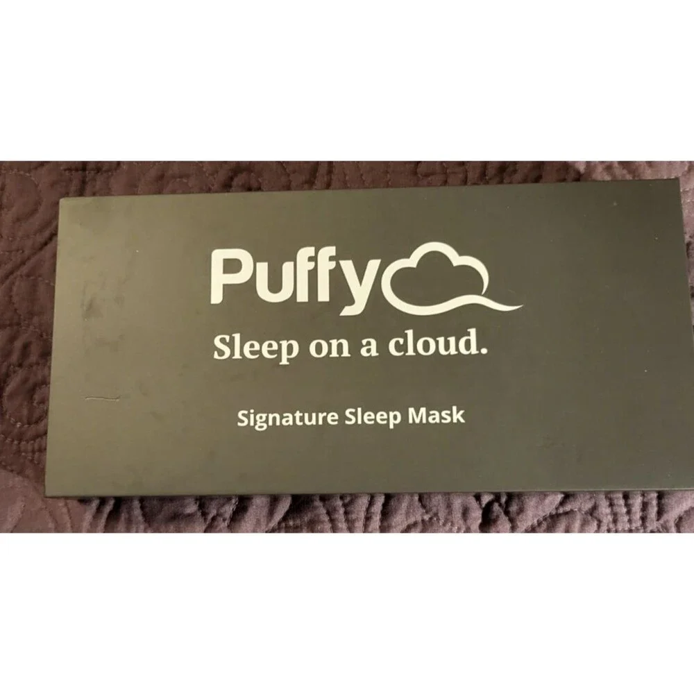 NIB Puffy Signature Sleep Mask Black Memory Foam Eye Cups Adjustable Strap Gift!